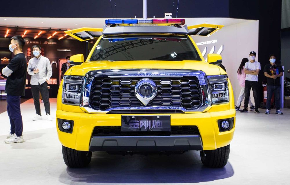 Chinezii de la Great Wall prezintă conceptul Black Bullet, o camionetă care țintește Ford F-150 Raptor - Poza 38