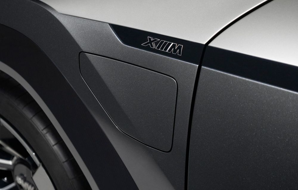 BMW prezintă conceptul XM: plug-in hybrid, 750 CP și versiune de serie în 2022 - Poza 18
