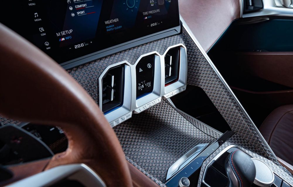BMW prezintă conceptul XM: plug-in hybrid, 750 CP și versiune de serie în 2022 - Poza 14