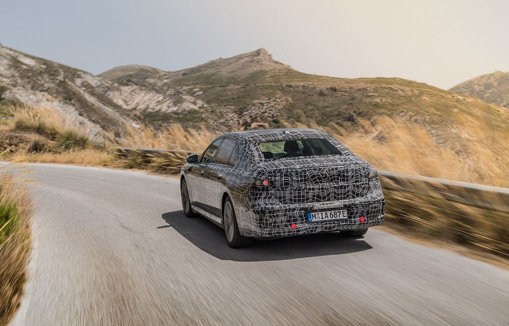 Imagini cu prototipul viitorului BMW i7. Sedanul electric de lux a a fost testat în diferite zone ale globului - Poza 4