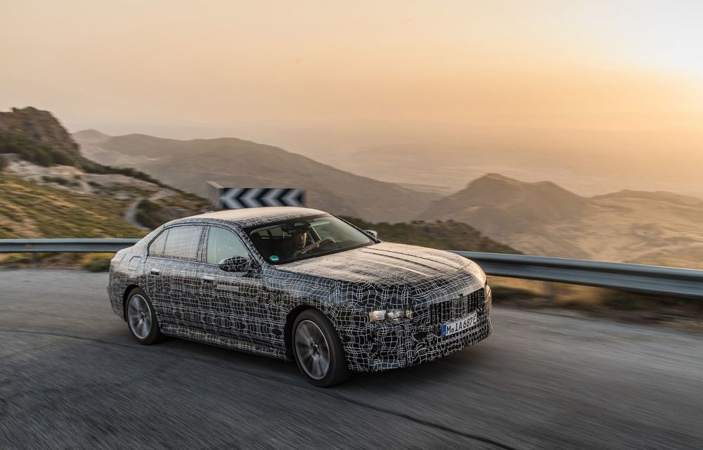 Imagini cu prototipul viitorului BMW i7. Sedanul electric de lux a a fost testat în diferite zone ale globului - Poza 1