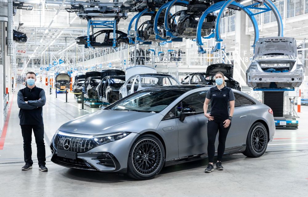 Primul Mercedes-AMG electric din istorie a intrat în producție. EQS 53 are până la 761 CP - Poza 1