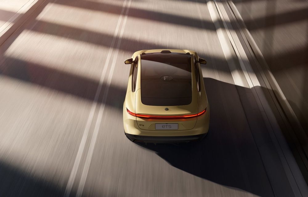 Rival pentru Tesla Model 3: Sedanul chinezesc Nio ET5 debutează cu peste 1.000 de km autonomie - Poza 10