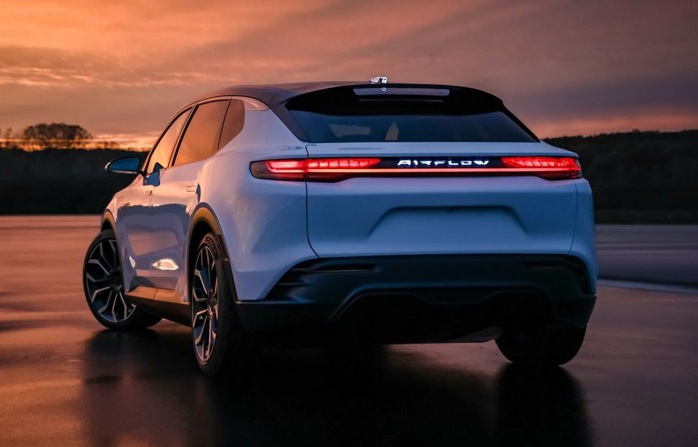 Chrysler prezintă conceptul electric Airflow. Din 2028, marca americană va fi pur electrică - Poza 8