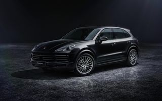 Porsche Cayenne Platinum Edition debutează cu jante de 21 de inch și mai multe dotări în standard