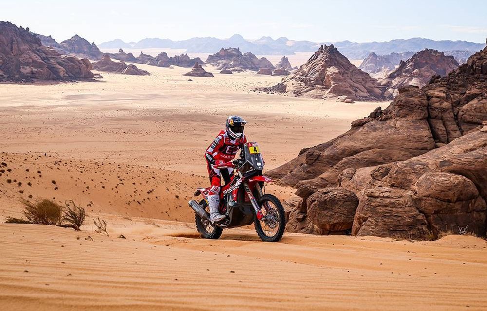 Cronica Raliului Dakar 2022: Al-Attiyah câștigă în fața lui Loeb. Un record bătut după 28 de ani - Poza 2