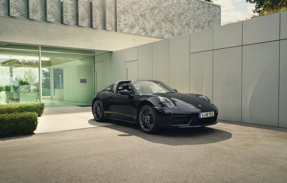Porsche Design sărbătorește 50 de ani de existență cu un 911 Targa creat special - Poza 16