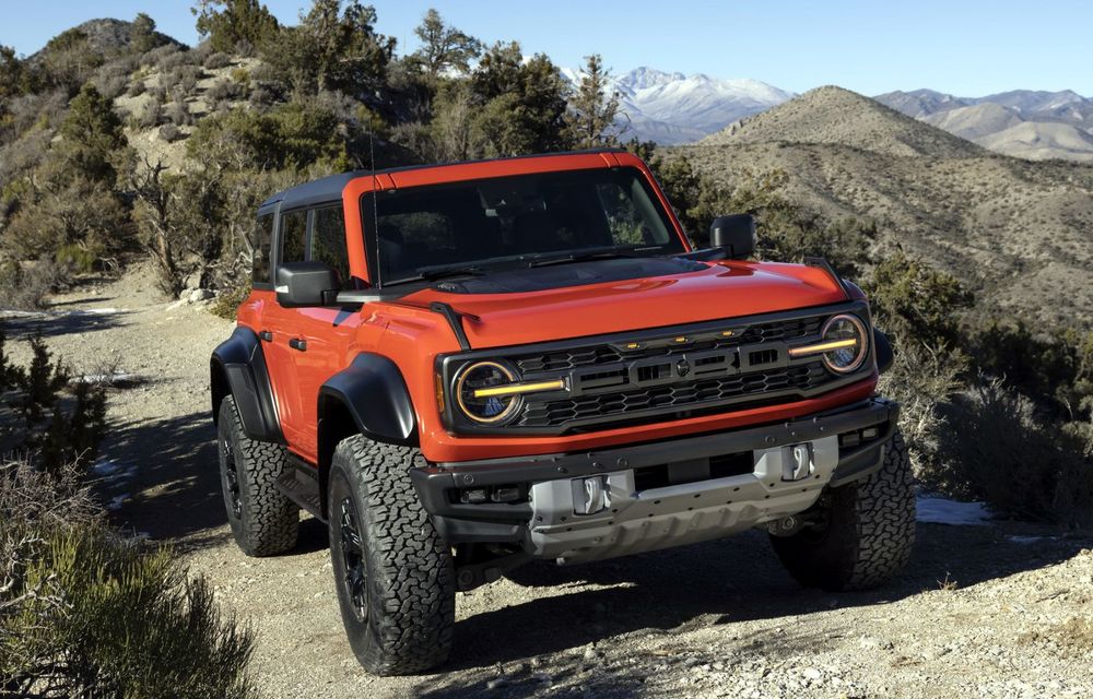 Ford prezintă noul Bronco Raptor: peste 400 de cai putere și 33 cm gardă la sol - Poza 9