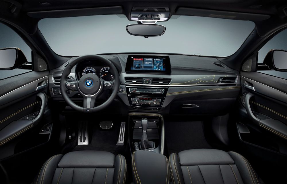 BMW lansează ediția specială X2 Edition GoldPlay, cu vopsea specială și accente aurii - Poza 7