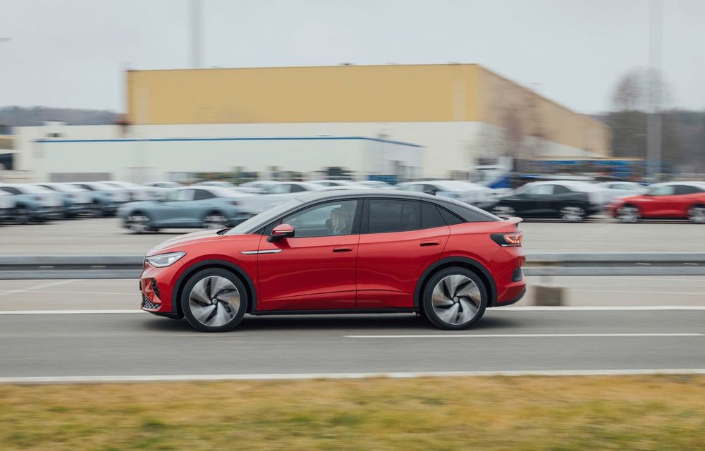 OFICIAL: Volkswagen demarează producția modelului cu zero emisii ID.5 - Poza 9