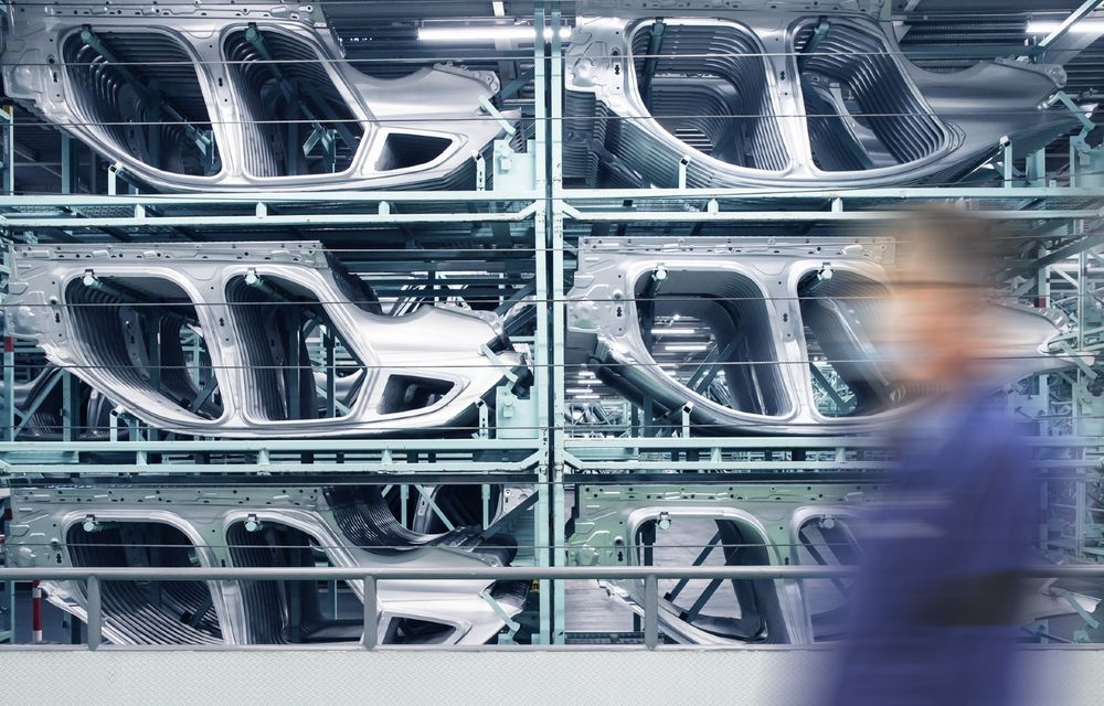 BMW vrea să reducă emisiile CO2 rezultate din procesul de fabricație cu 400.000 de tone până în 2030 - Poza 3