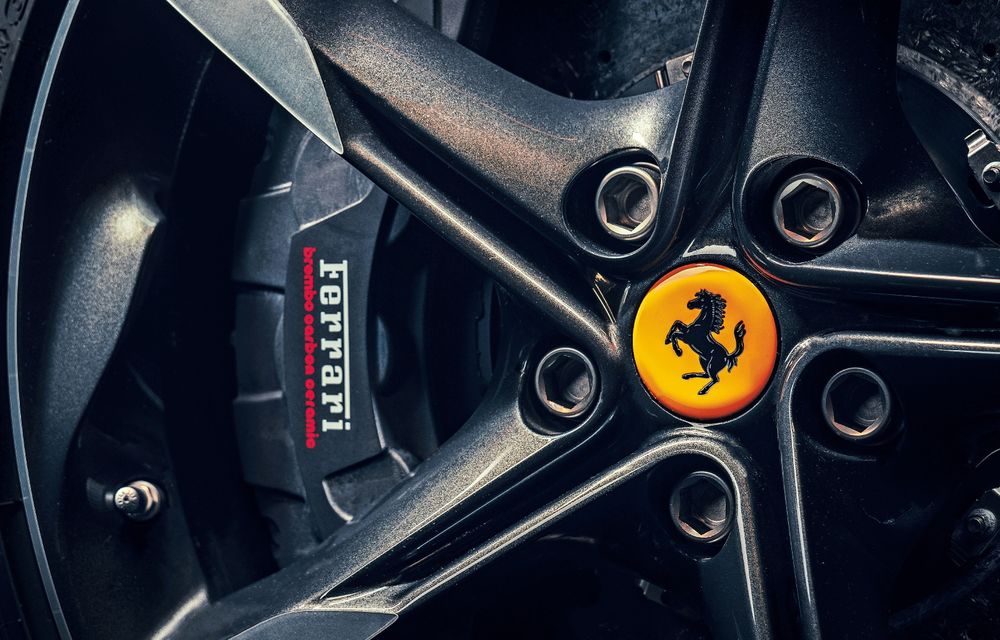 Ferrari: Purosangue, primul SUV al mărcii, debutează în 2022. Livrările încep un an mai târziu - Poza 1