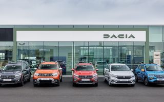 Așa arată noile showroom-uri Dacia. Noul logo va debuta pe mașinile românești în septembrie