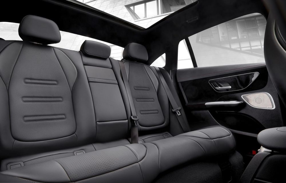 Noul Mercedes-AMG EQE debutează cu până la 687 CP și 533 kilometri autonomie - Poza 14