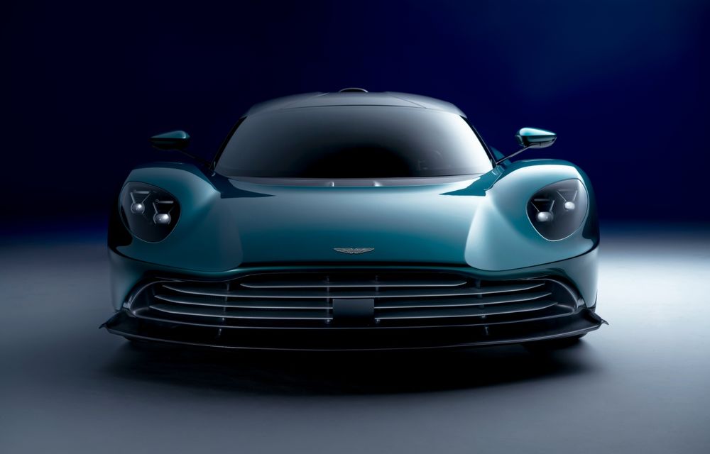 Aston Martin: Supercar-ul plug-in hybrid Valhalla intră în producție în 2023 - Poza 1