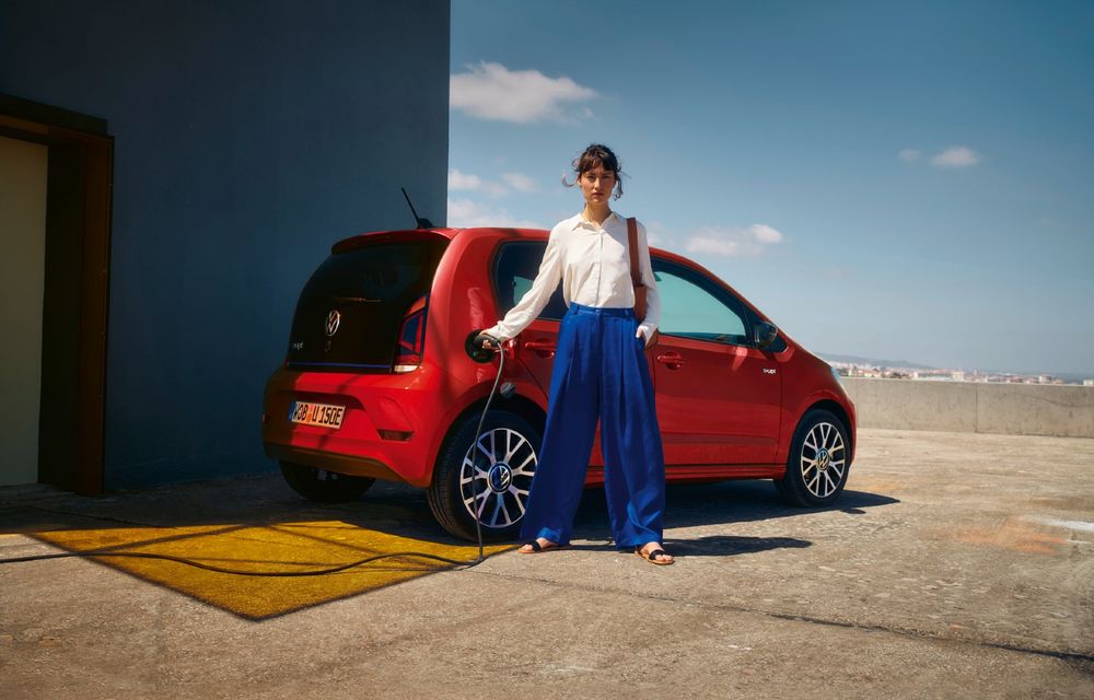 Volkswagen redeschide comenzile pentru e-up! în România. Prețul a crescut cu 3000 de euro - Poza 2