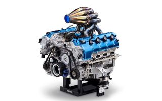 Toyota și Yamaha dezvoltă un motor V8 alimentat cu hidrogen: acesta produce 444 de cai putere