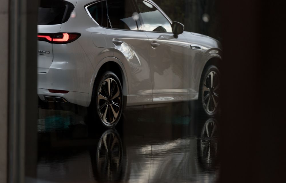 Am văzut pe viu noua Mazda CX-60: 5 motive pentru care noul SUV este unul premium - Poza 37