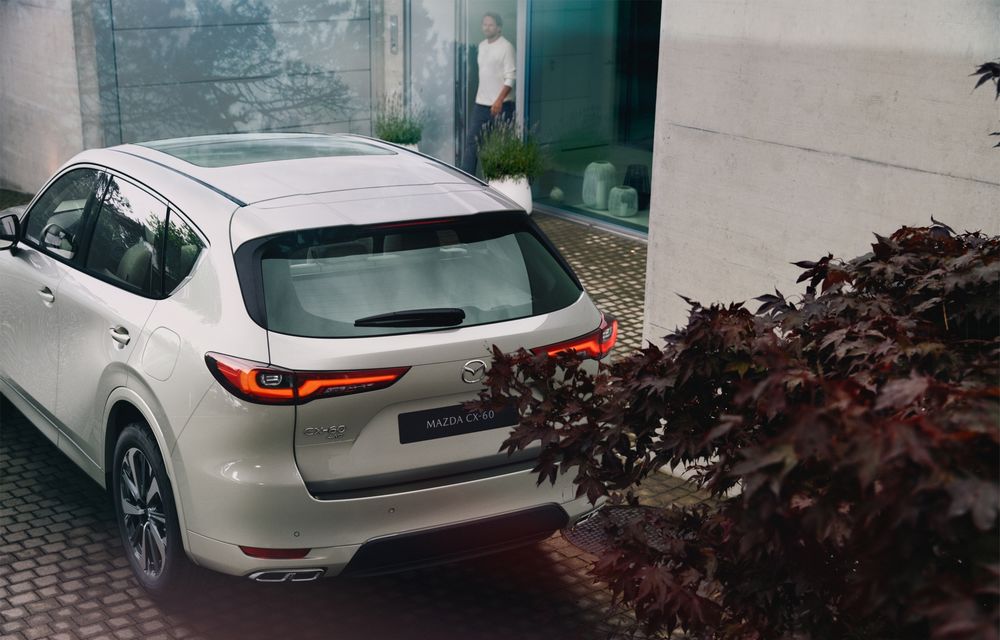 Am văzut pe viu noua Mazda CX-60: 5 motive pentru care noul SUV este unul premium - Poza 27