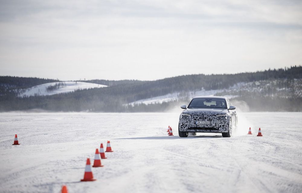OFICIAL: Imagini cu viitorul Audi e-tron Sportback facelift în timpul testelor de iarnă - Poza 13