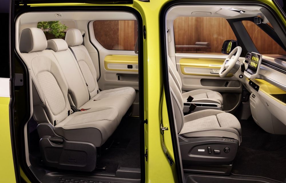 Electricul Volkswagen ID.Buzz debutează cu 204 CP, interior &quot;vegan&quot; și variantă Cargo - Poza 16