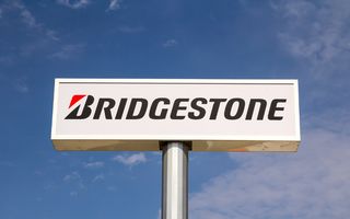 Bridgestone oprește producția de anvelope din Rusia și încetează livrările către această țară
