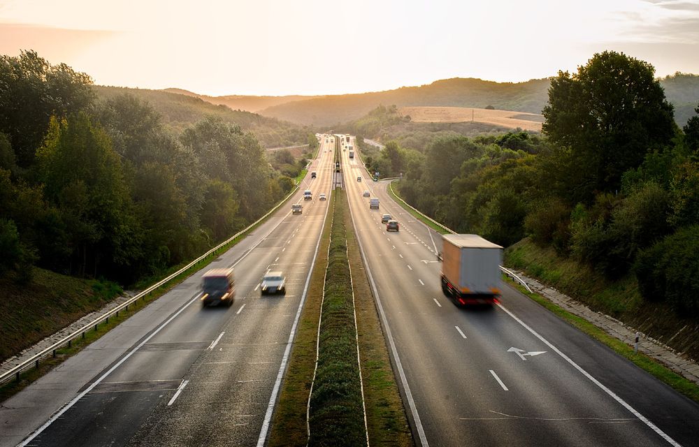 Limite de viteză mai mici cu 10 km/h pe autostrăzile din Europa. Scopul? Reducerea consumului de carburant - Poza 1