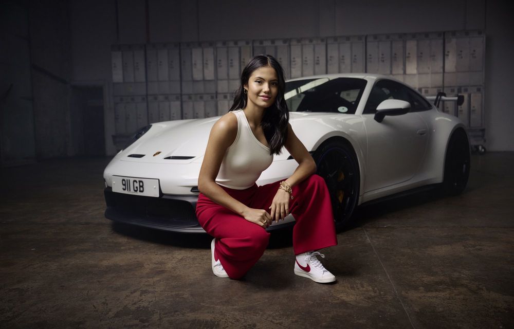 Emma Răducanu, jucătoarea de tenis cu origini românești, a devenit ambasador Porsche - Poza 6