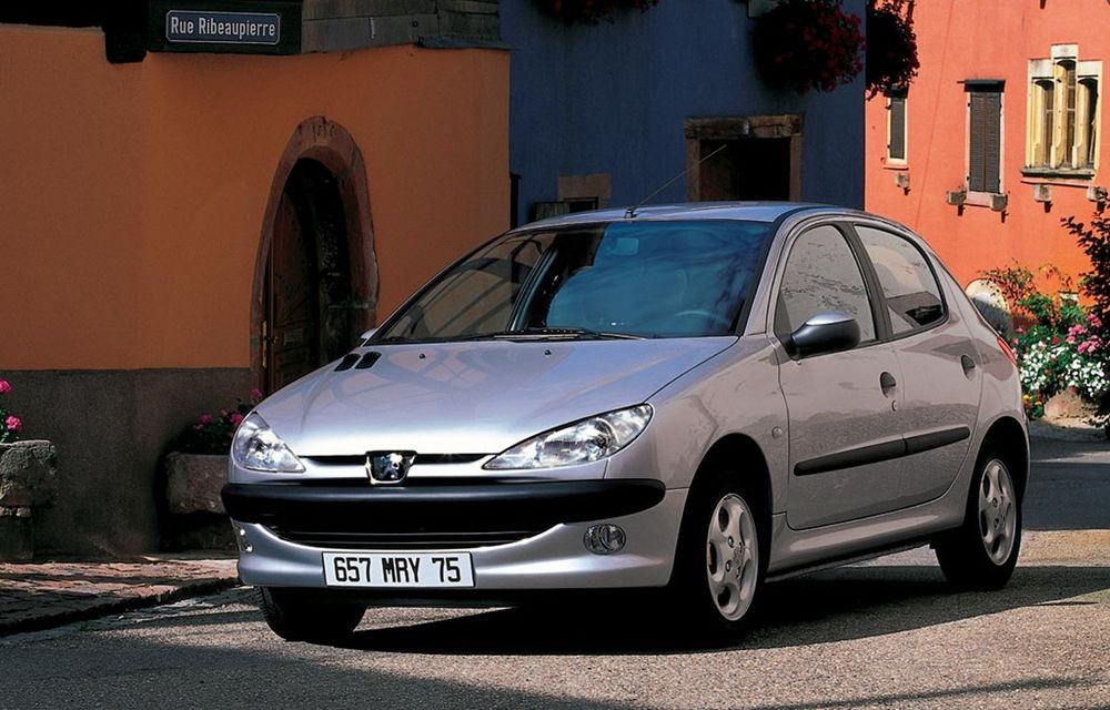 Peugeot sărbătorește 50 de ani de mașini de oraș. Până acum au fost vândute 25 de milioane de exemplare - Poza 7