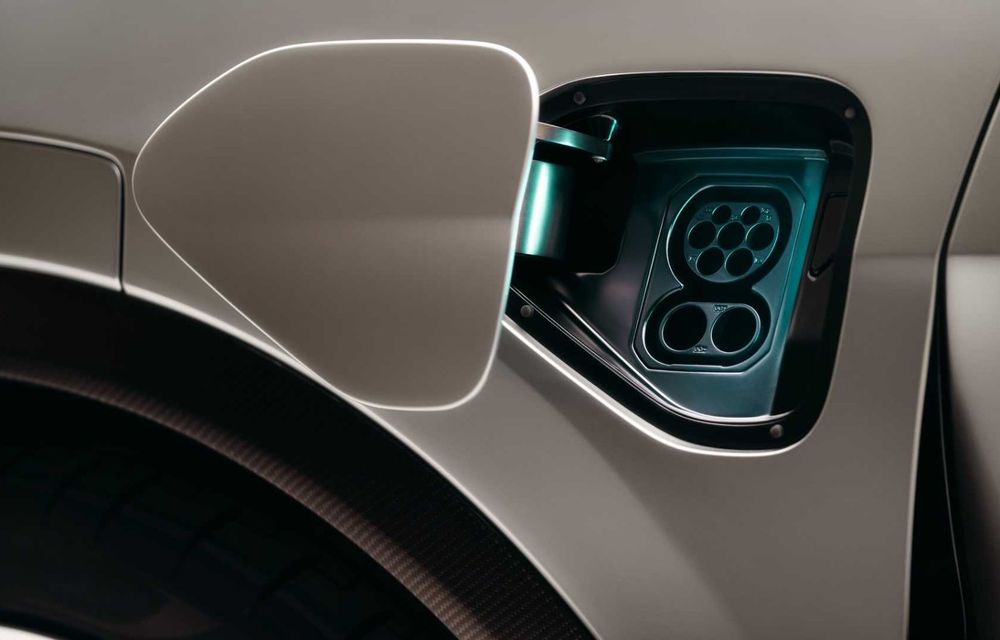 Lotus prezintă noul SUV electric Eletre: cel puțin 600 CP și 600 km autonomie - Poza 27