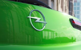 Opel și DS vor produce mașini în Italia