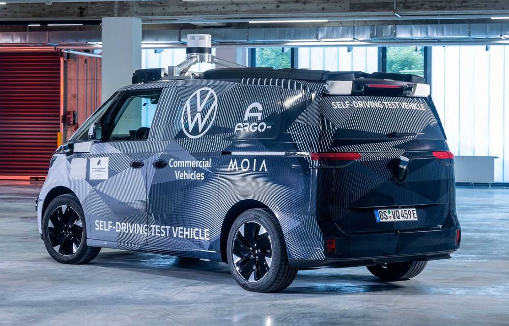 Volkswagen pregătește o versiune autonomă a lui ID. Buzz. Va debuta ca taxi în Germania - Poza 3