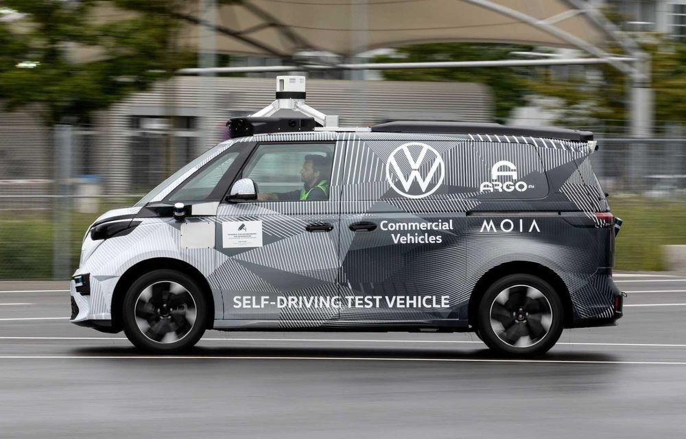 Volkswagen pregătește o versiune autonomă a lui ID. Buzz. Va debuta ca taxi în Germania - Poza 5