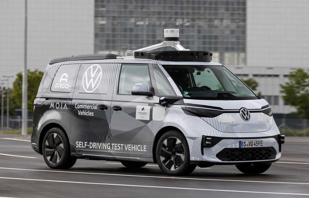 Volkswagen pregătește o versiune autonomă a lui ID. Buzz. Va debuta ca taxi în Germania - Poza 7