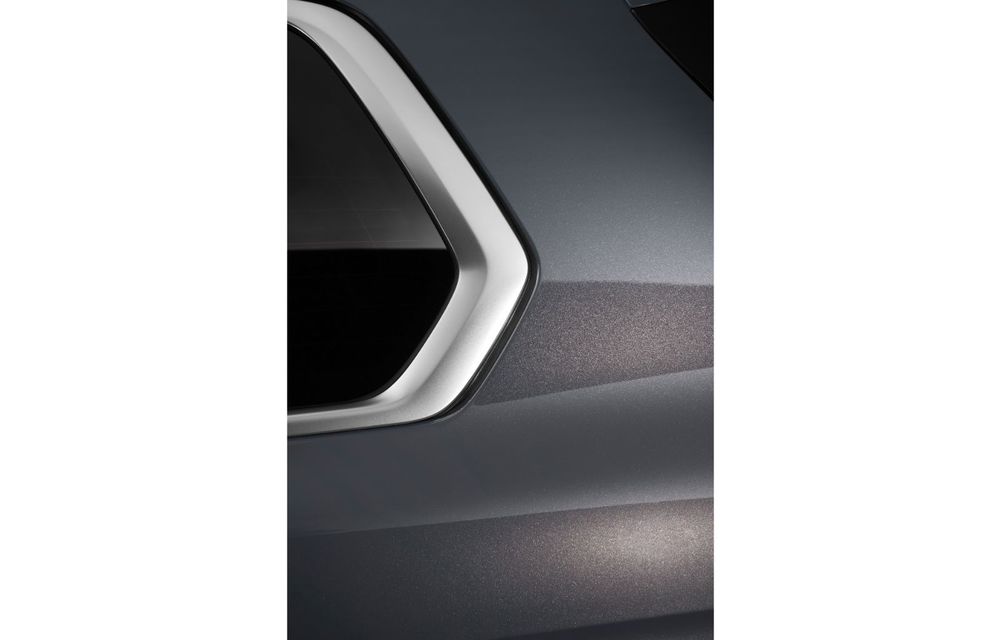 BMW X7 facelift introduce un design complet nou și folosește doar motoare electrificate - Poza 130