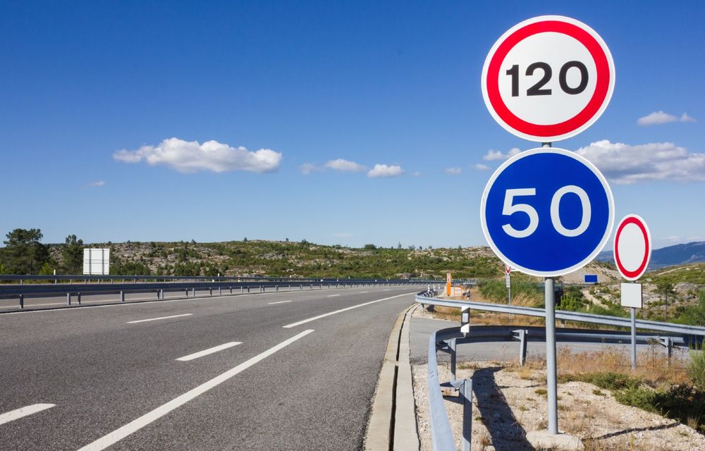 Codul rutier, modificat. Viteza maximă pe drumurile expres, mărită la 120 km/h - Poza 1