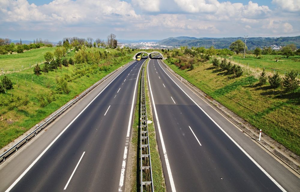Noi detalii despre drumul de mare viteză București – Alexandria: contractul pentru elaborarea studiului de fezabilitate, semnat - Poza 1