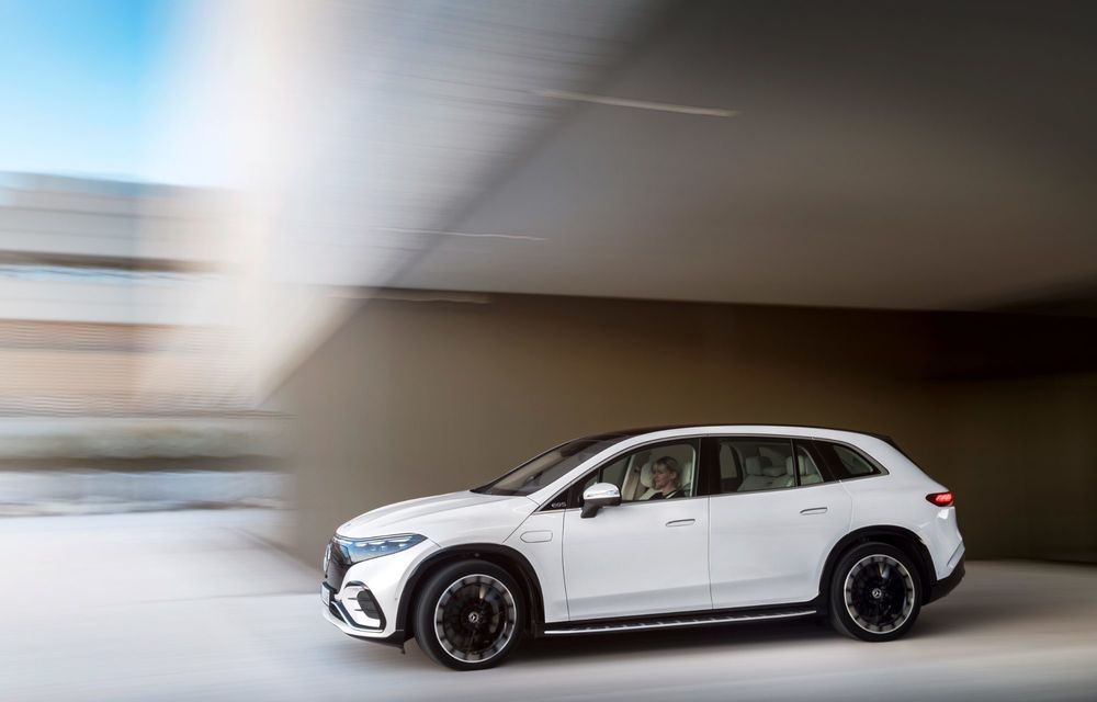 OFICIAL: Noul Mercedes-Benz EQS SUV electric promite 544 CP și 660 de kilometri autonomie - Poza 36