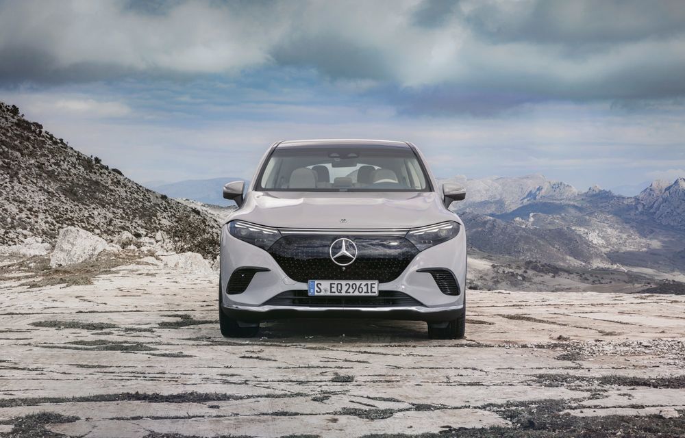 OFICIAL: Noul Mercedes-Benz EQS SUV electric promite 544 CP și 660 de kilometri autonomie - Poza 43