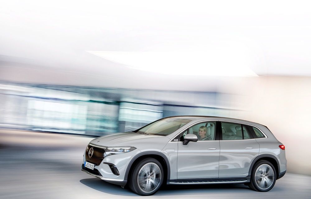 OFICIAL: Noul Mercedes-Benz EQS SUV electric promite 544 CP și 660 de kilometri autonomie - Poza 49