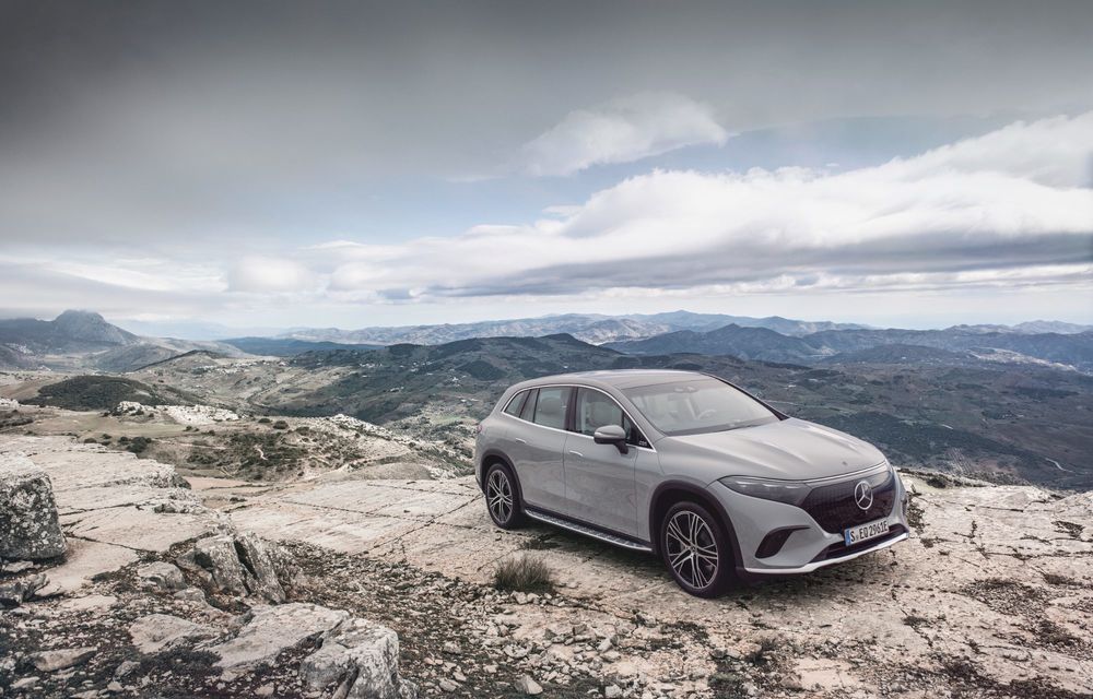 OFICIAL: Noul Mercedes-Benz EQS SUV electric promite 544 CP și 660 de kilometri autonomie - Poza 56