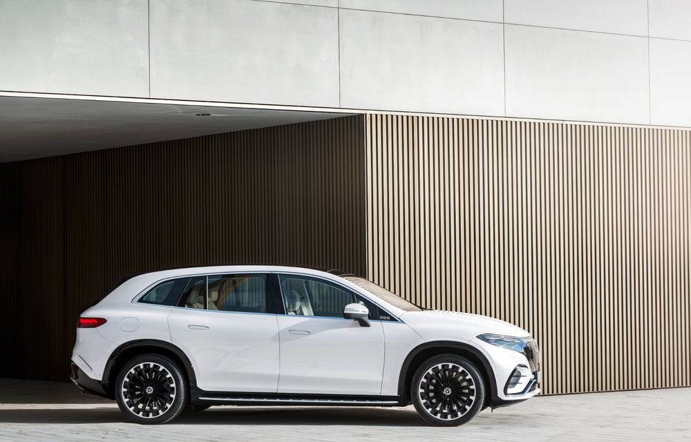 OFICIAL: Noul Mercedes-Benz EQS SUV electric promite 544 CP și 660 de kilometri autonomie - Poza 14