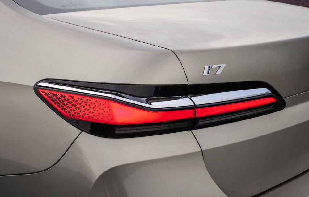 Noul BMW Seria 7: versiune electrică și ecran de 31 de inch pentru locurile din spate - Poza 28