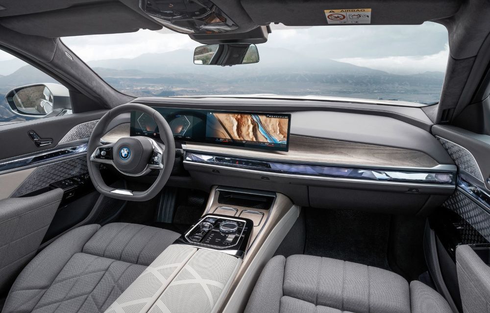 Noul BMW Seria 7: versiune electrică și ecran de 31 de inch pentru locurile din spate - Poza 37