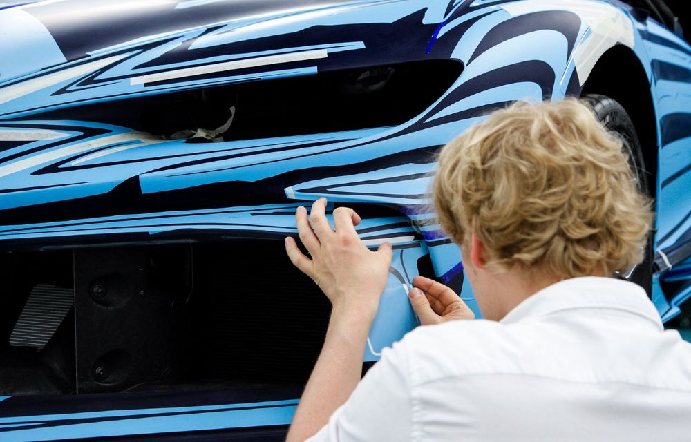 Personalizarea unui model Bugatti durează peste o lună - Poza 13