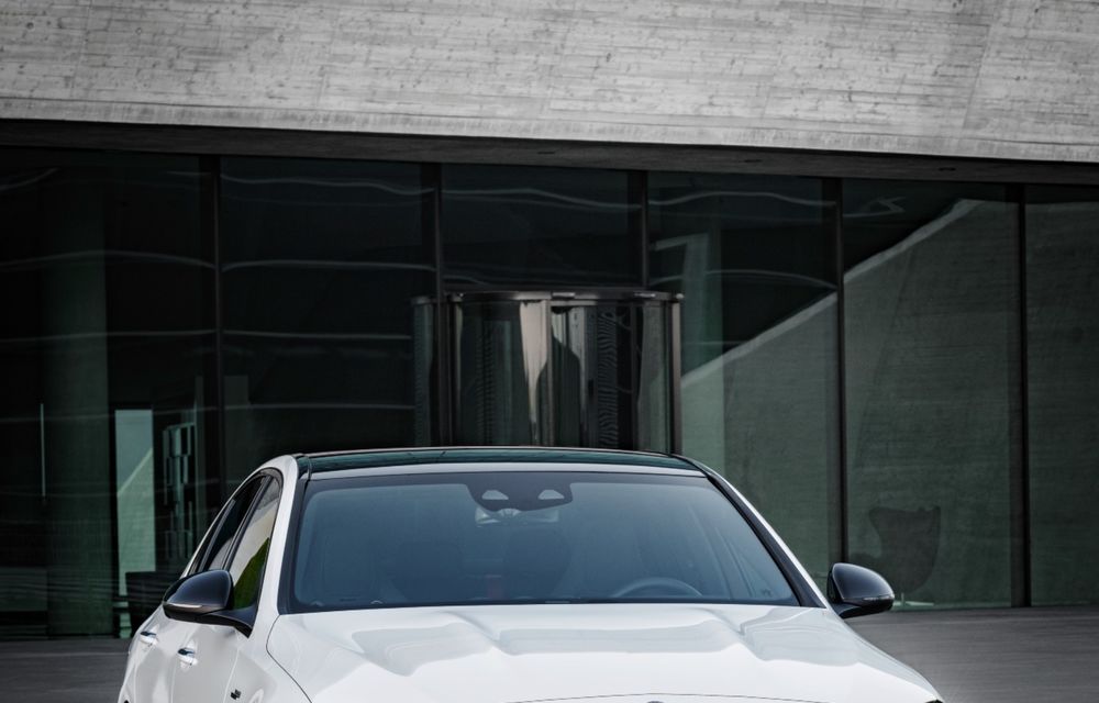 Noul Mercedes-AMG C 43 4Matic: motor de 2.0 litri și 408 cai putere - Poza 16