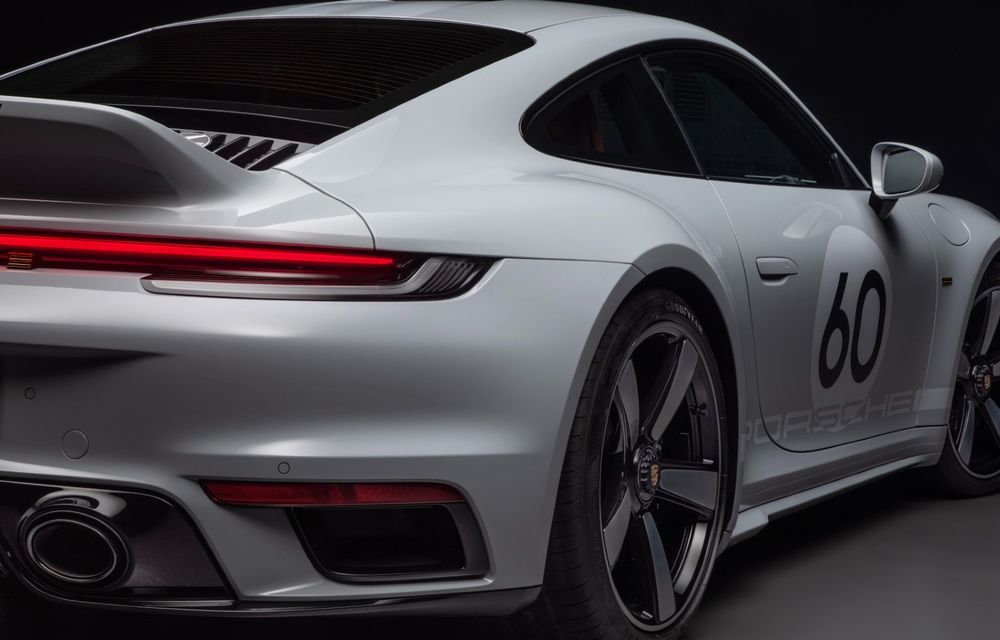Noul Porsche 911 Sport Classic: motor de 550 de cai putere, cutie manuală și doar 1250 de exemplare - Poza 13