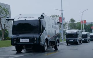 Chinezii au lansat un vehicul autonom pentru curățarea străzilor