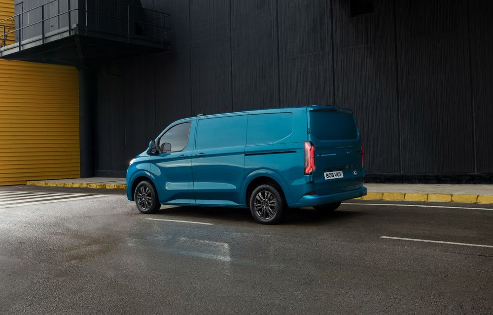 Ford prezintă noul E-Transit Custom, complet electric: 380 de kilometri autonomie - Poza 3