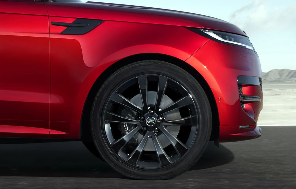 Noua generație Range Rover Sport: până la 550 de cai putere și versiune pur electrică din 2024 - Poza 28